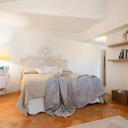 Li Nibani 2 Apartamento *